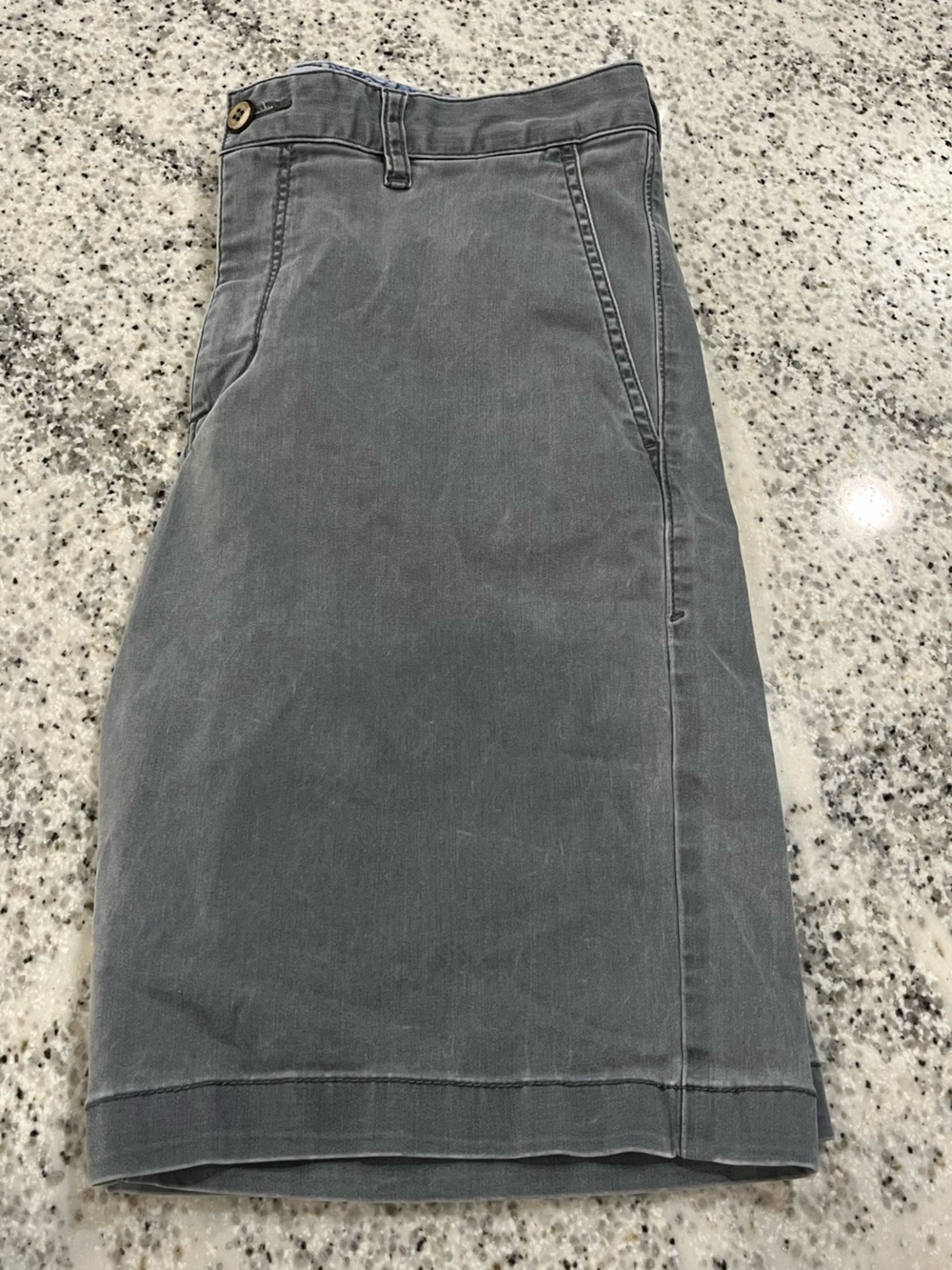 Tommy Bahama Men’s Chino Cotton Shorts 32” & 10” Inseam Washed Gray